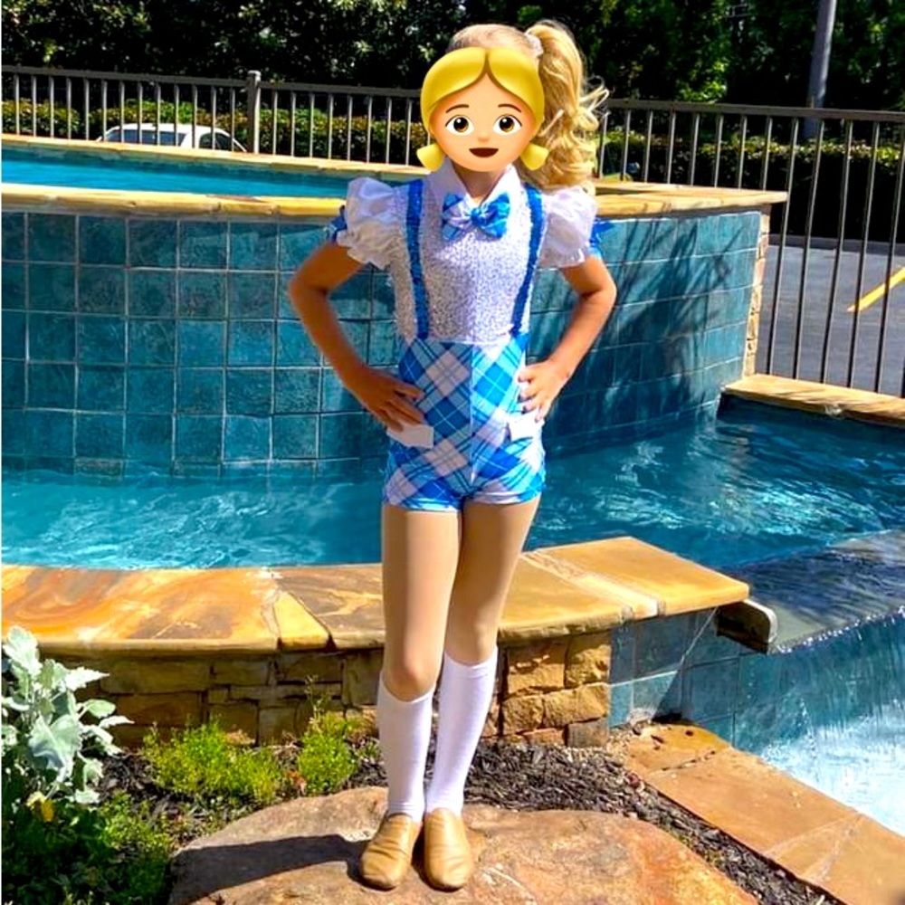 Dance costume nerd/school dance costume